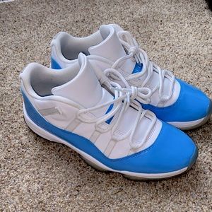 Jordan 11 low UNC